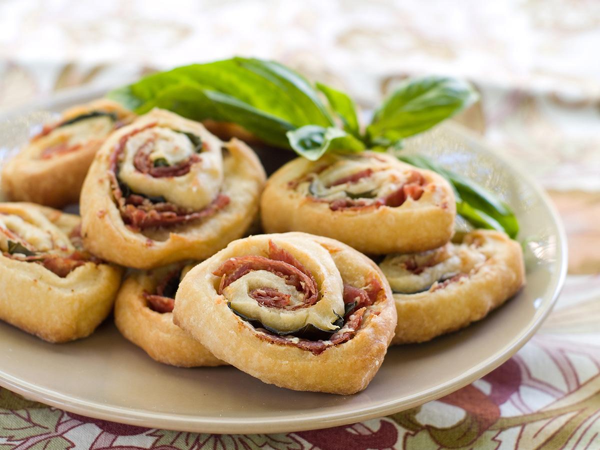 Ham and Cheese Pinwheels – Walden Farms