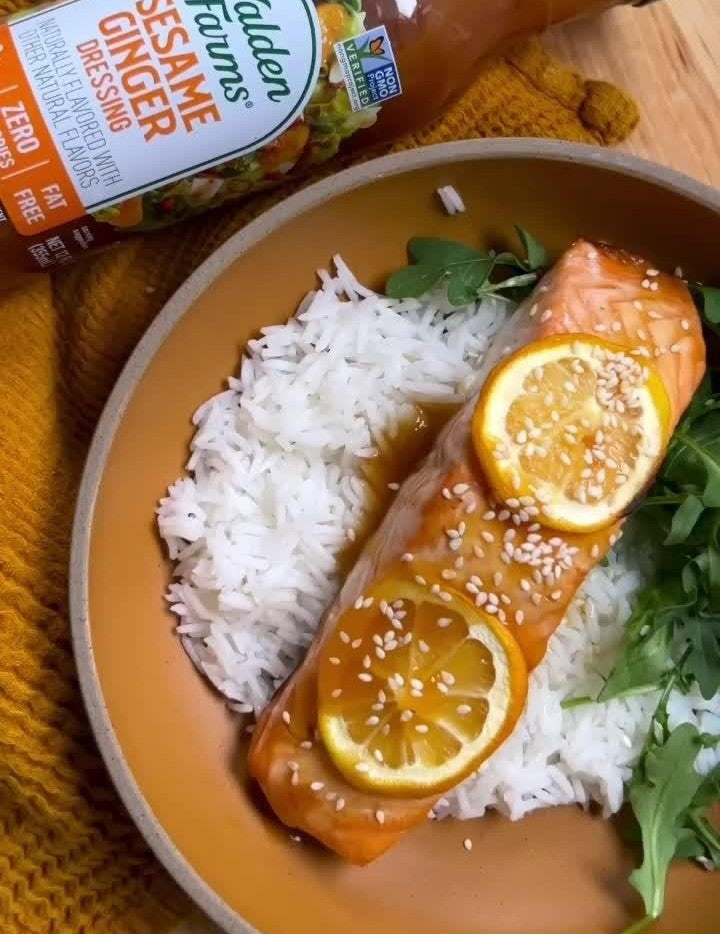 2-Ingredient Sesame Ginger Salmon