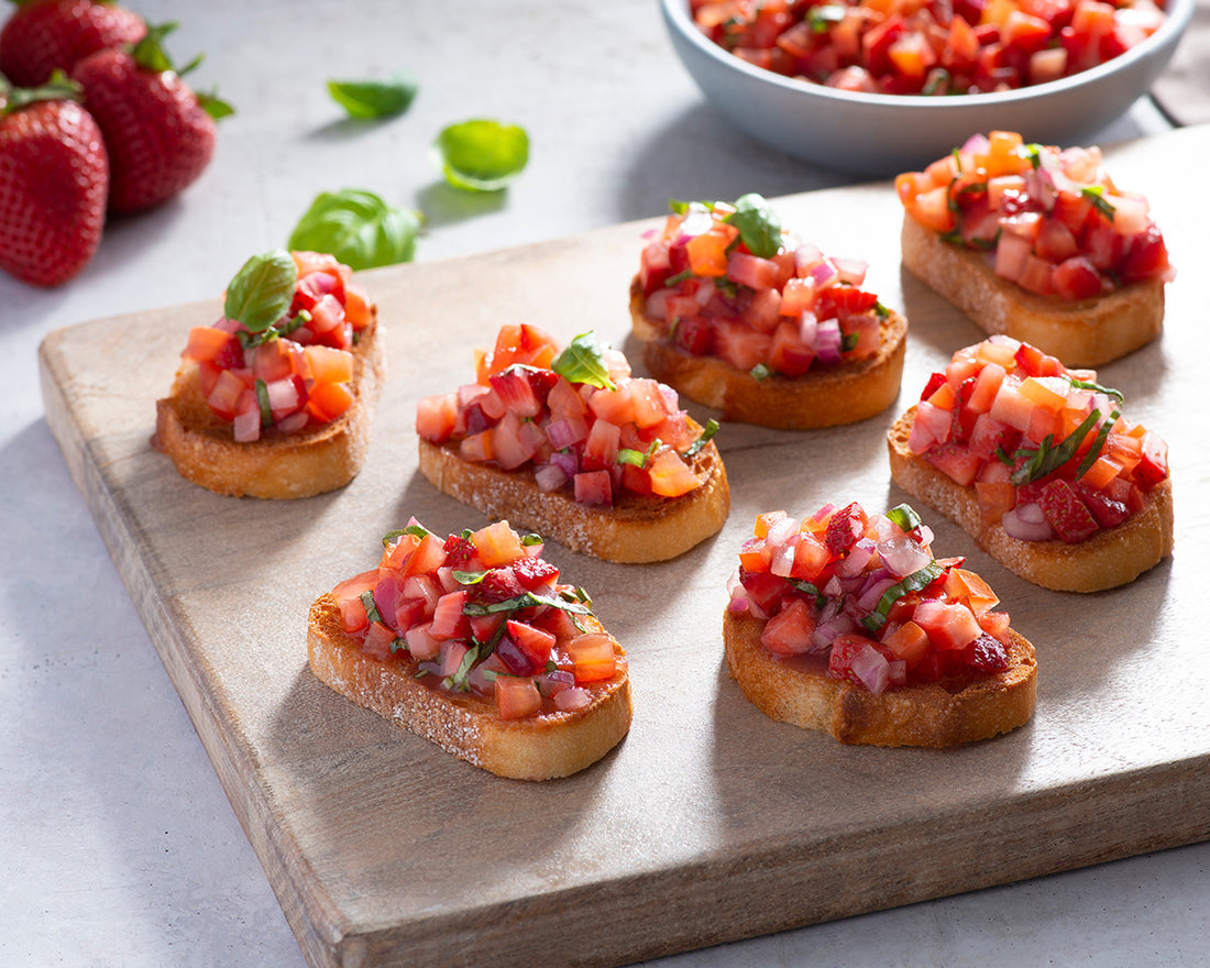 Walden Farms Tomato and Strawberry Bruschetta Recipe